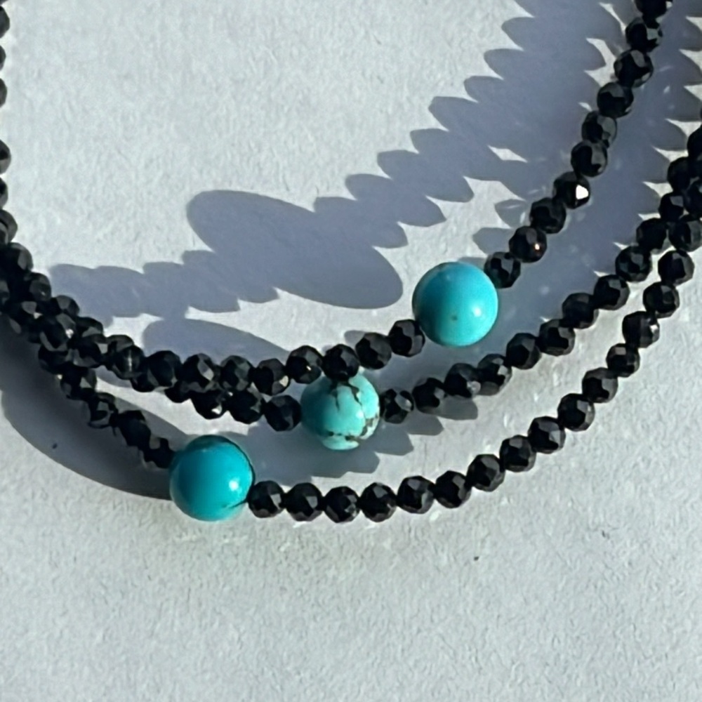 Turquoise and Black Spinel 3-Strand Bracelet - Picture 4 of 7